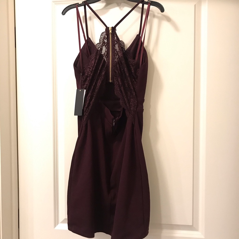 NWT 🏷- Burgundy Cocktail Dress - Picture 4 of 7